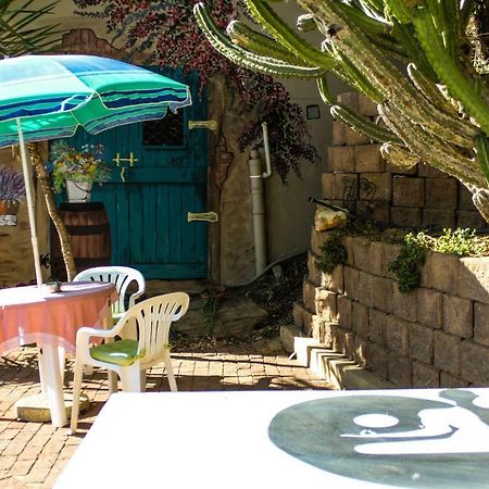 John-Lou'S One-Bedroom Apartment Windhoek Exteriör bild