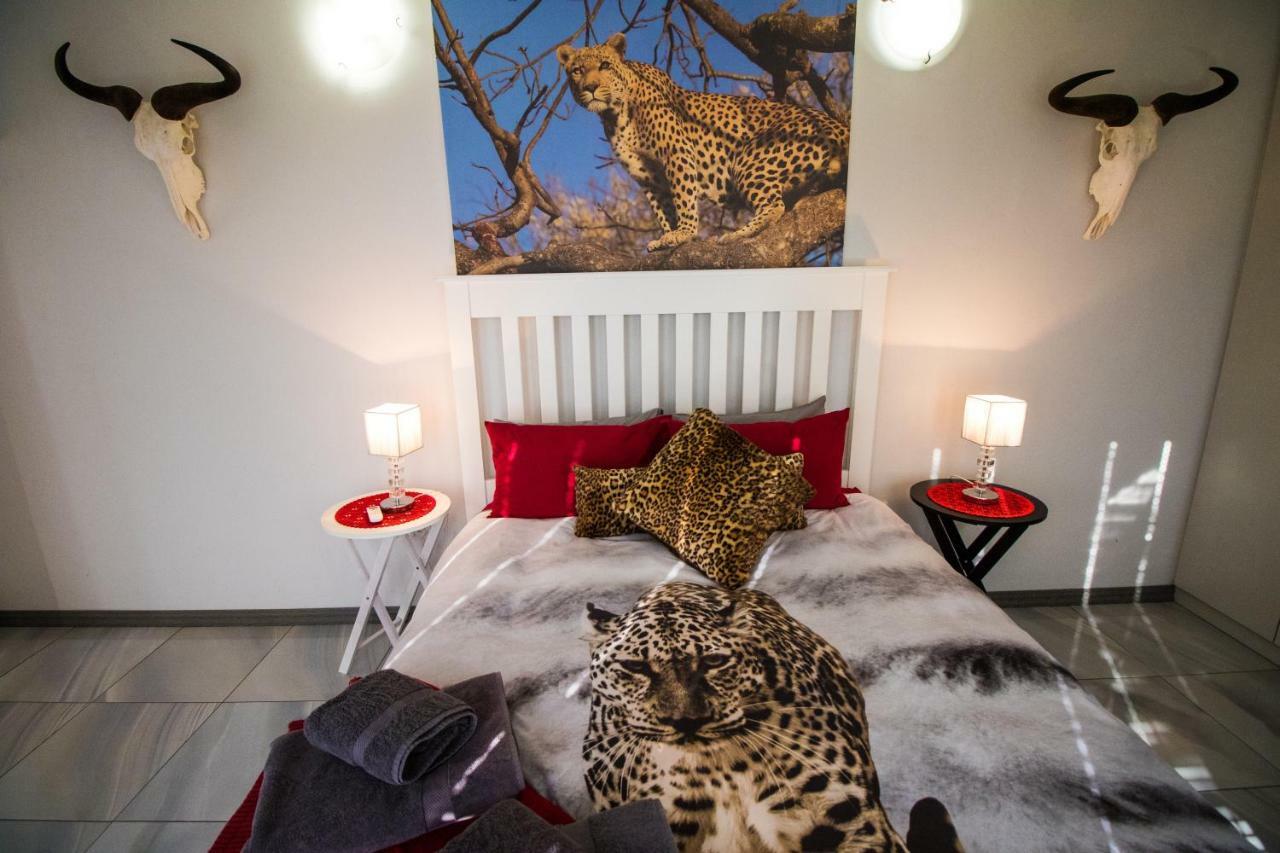 John-Lou'S One-Bedroom Apartment Windhoek Exteriör bild