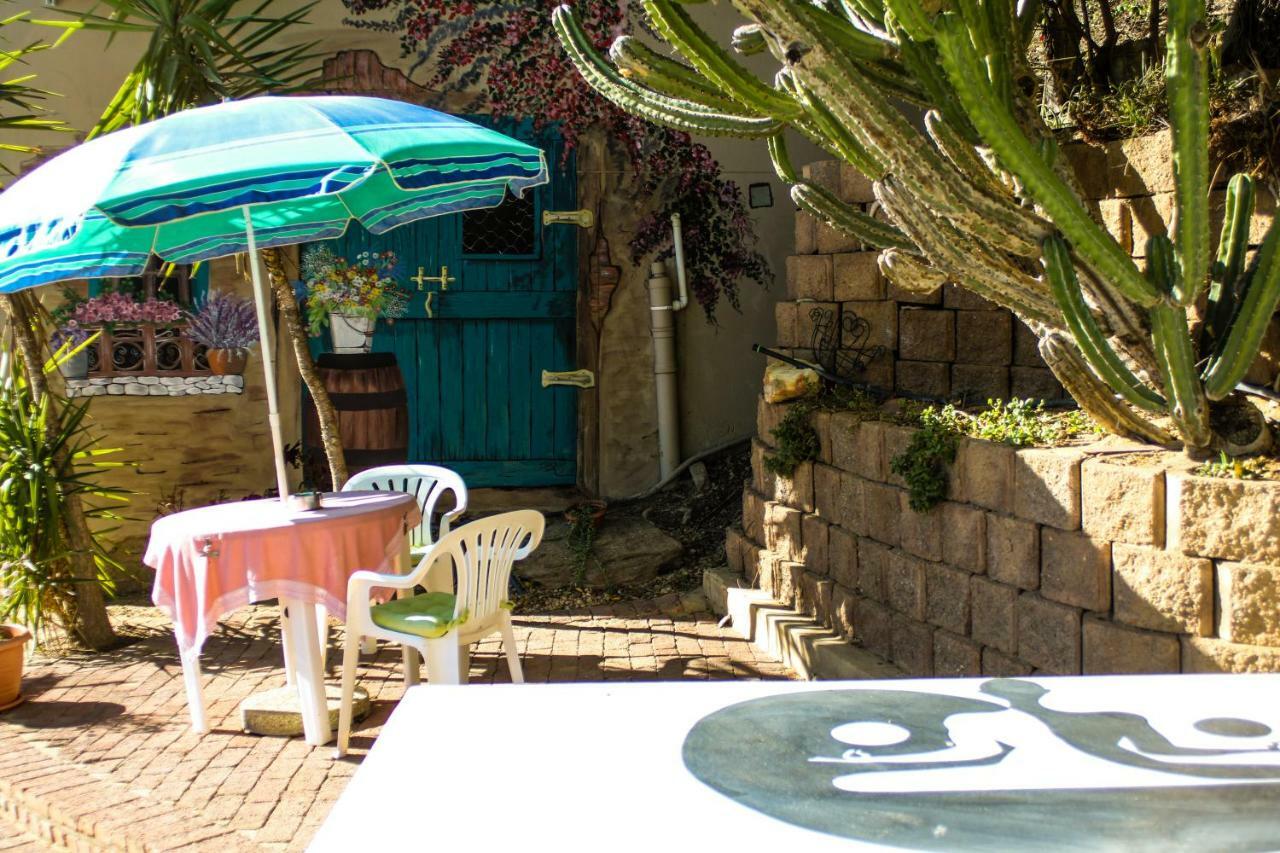 John-Lou'S One-Bedroom Apartment Windhoek Exteriör bild